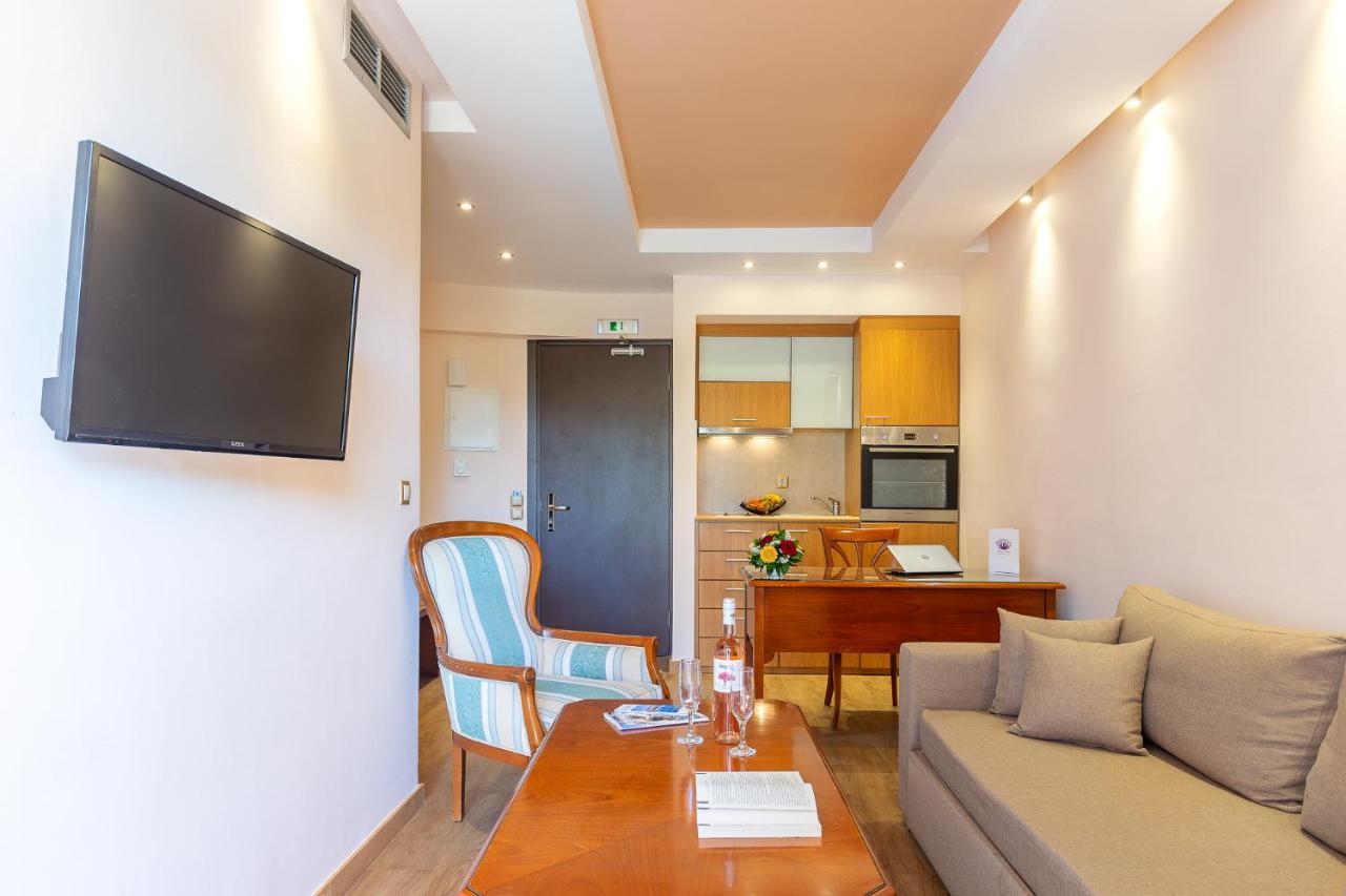 Oasis Hotel Apartments Athene Buitenkant foto
